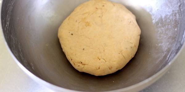 lachha roti recipe making dough