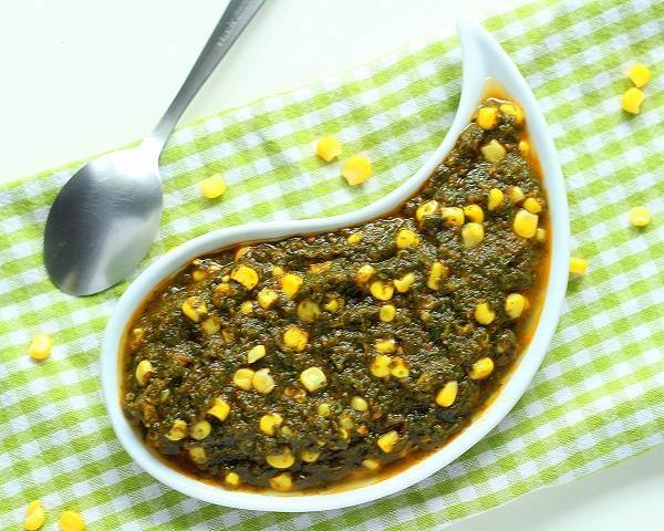 Corn Palak Sabzi (Corn Palak Curry) recipe