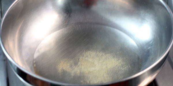Pav Bhaji Recipe adding oil