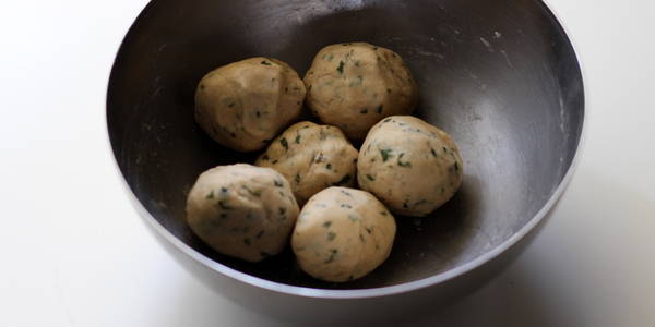pudina paratha recipe step making paratha balls