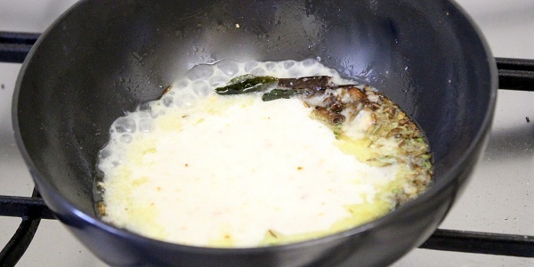 Farali Kadhi Recipe adding yogurt mixture