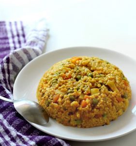 masala-fada-khichdi-daliya-recipe-khichdi-recipe