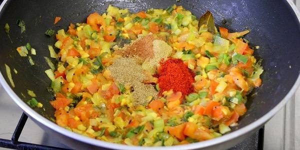 Dry Tuvar Sabji adding indian spices