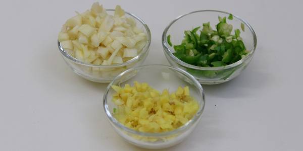 Dry Tuvar Sabji ingredients
