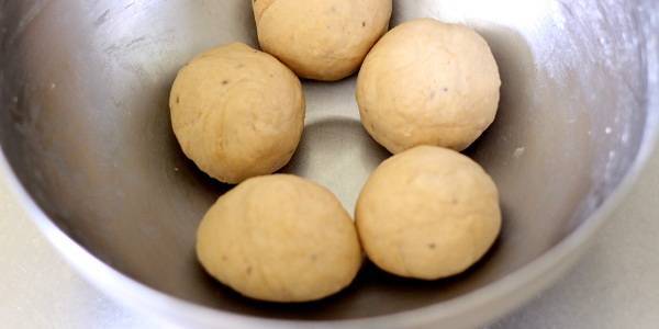 lachha roti recipe making small roundels