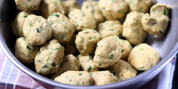 Methi Thepla Recipe small balls made and ready to make methi thepla