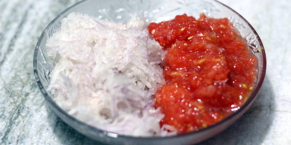 bharwa parwal recipe tomato onion