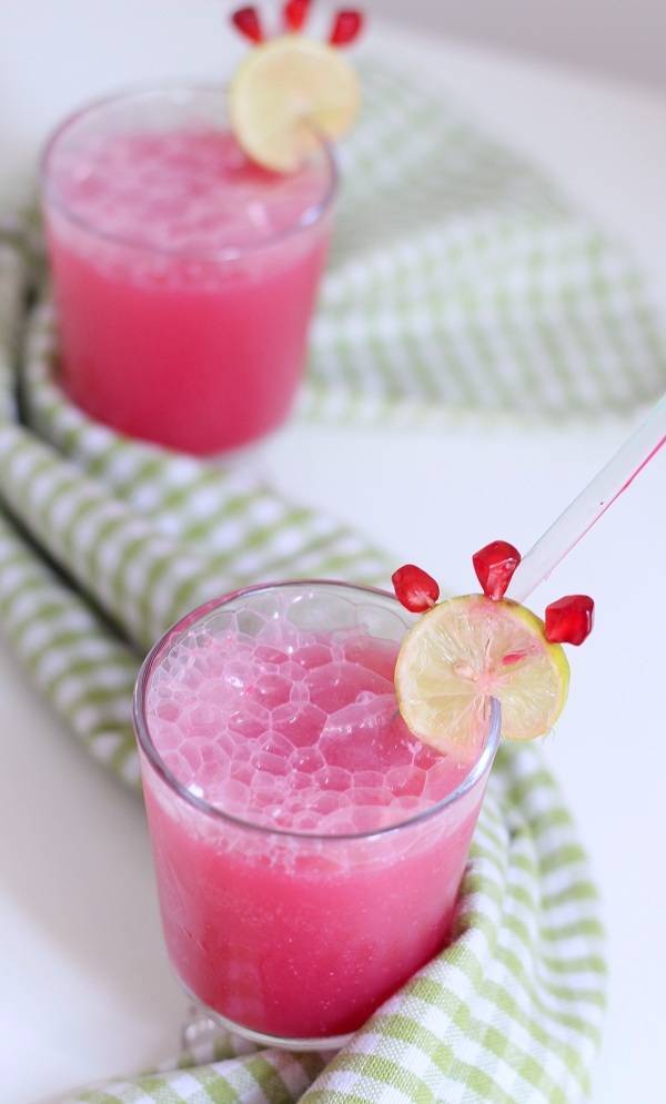 pomegranate lemonade spritzer recipe