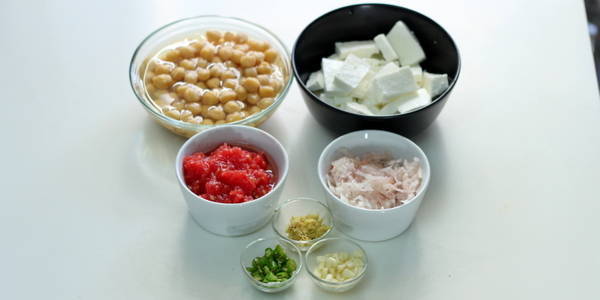 Chole Paneer Masala Recipe ingredients