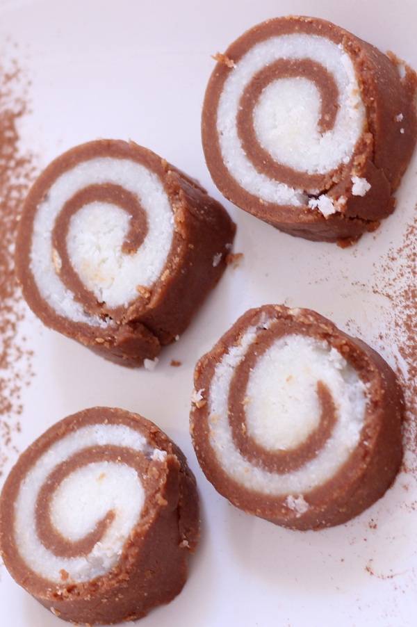 Marie Biscuit Chocolate Rolls recipe