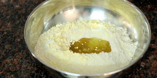 churma ladoo wheat flour oil