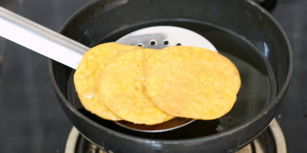 masala poori recipe deep fry