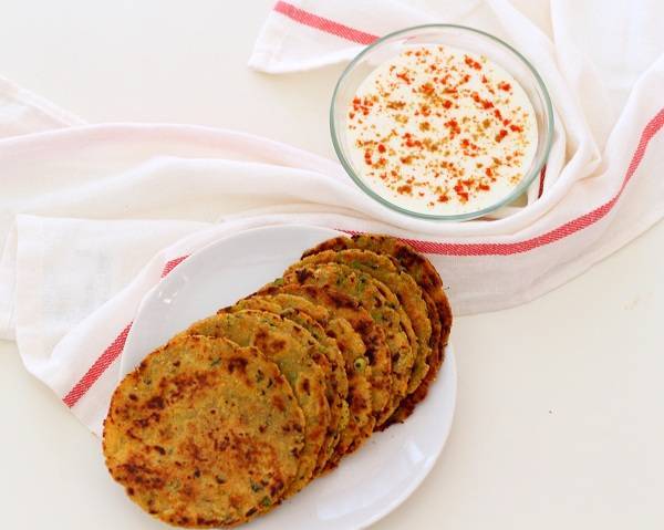 spicy vegetable paratha with curd