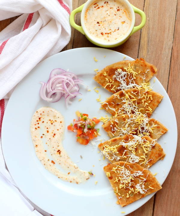 stuffed paratha papad filling with curd