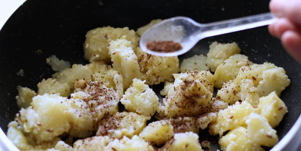 sukhi bhaji potato cumin powder