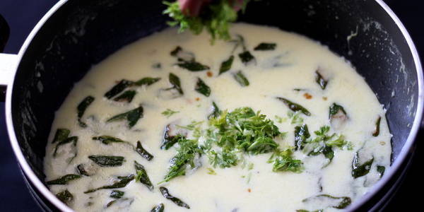 Bhindi Kadhi Recipe add fresh coriander