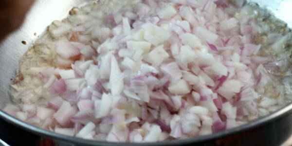 Pav Bhaji Recipe onion