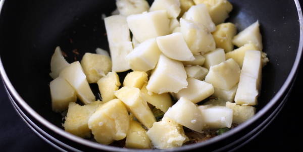 Puri Bhaji bhaji  add boiled potato