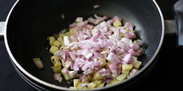 aloo poha recipe steps saute onion