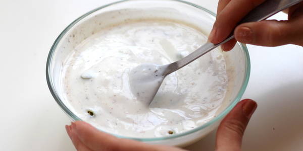 beetroot raita mixing yogurt