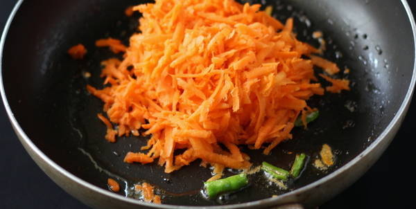 gajar sambharo adding carrot