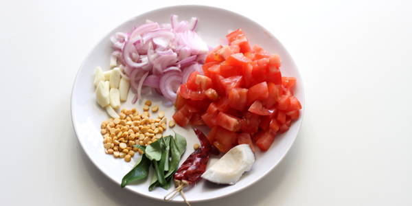 onion tomato chutney ingredients