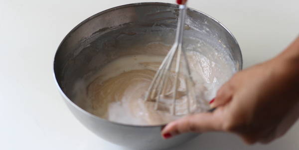 easy cake recipe in pressure cooker mix fast