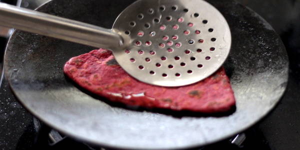 beetroot paratha cooked