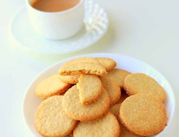 eggless wheat biscuits recipe