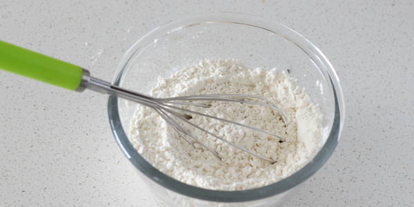 eggless banana cake recipe mix dry flour